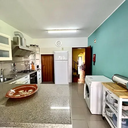 Villa Traditional With Pool By Homing Vilamoura