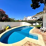Traditional With Pool By Homing *