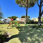 Villa Traditional With Pool By Homing